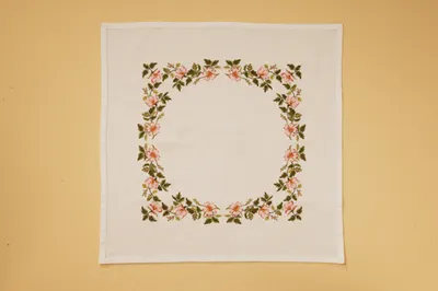 Rosemarie tablecloth